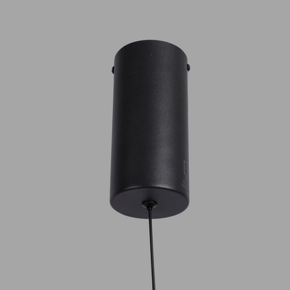 Lampada Sospesa:1313 a Filo minimalista con illuminazione a LED 180 gradi e atmosfera sobria.